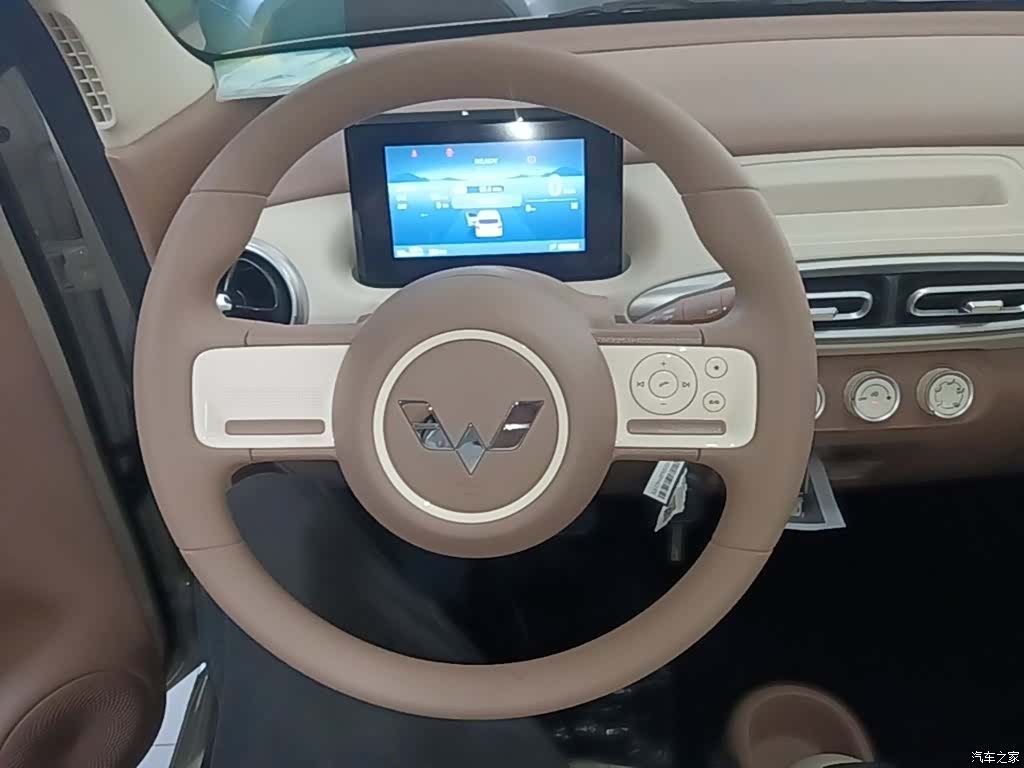 Wuling MINIEV, 2026 11