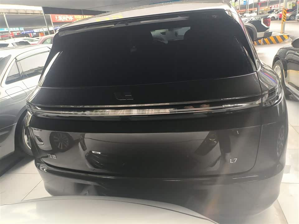 Li Auto Ideal L7