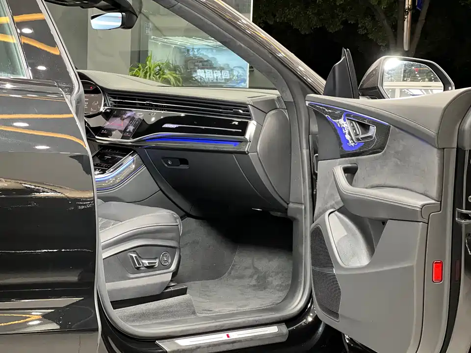 Audi Q8 Audi Q8