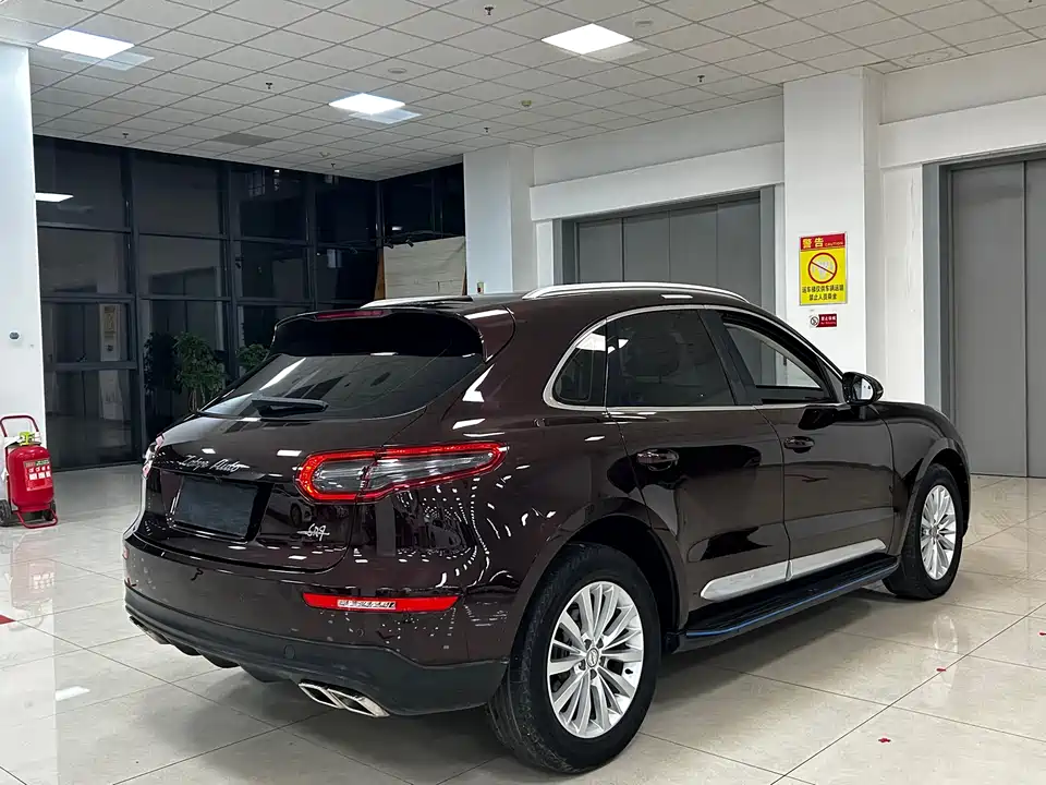 Zotye SR9