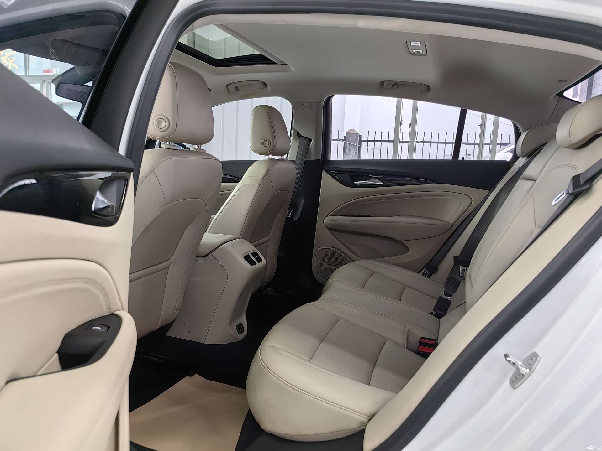 Buick Regal, 2021 8