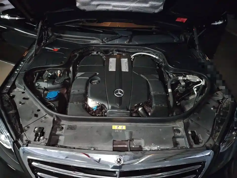 Mercedes-Benz S-class Mercedes-Benz S-class