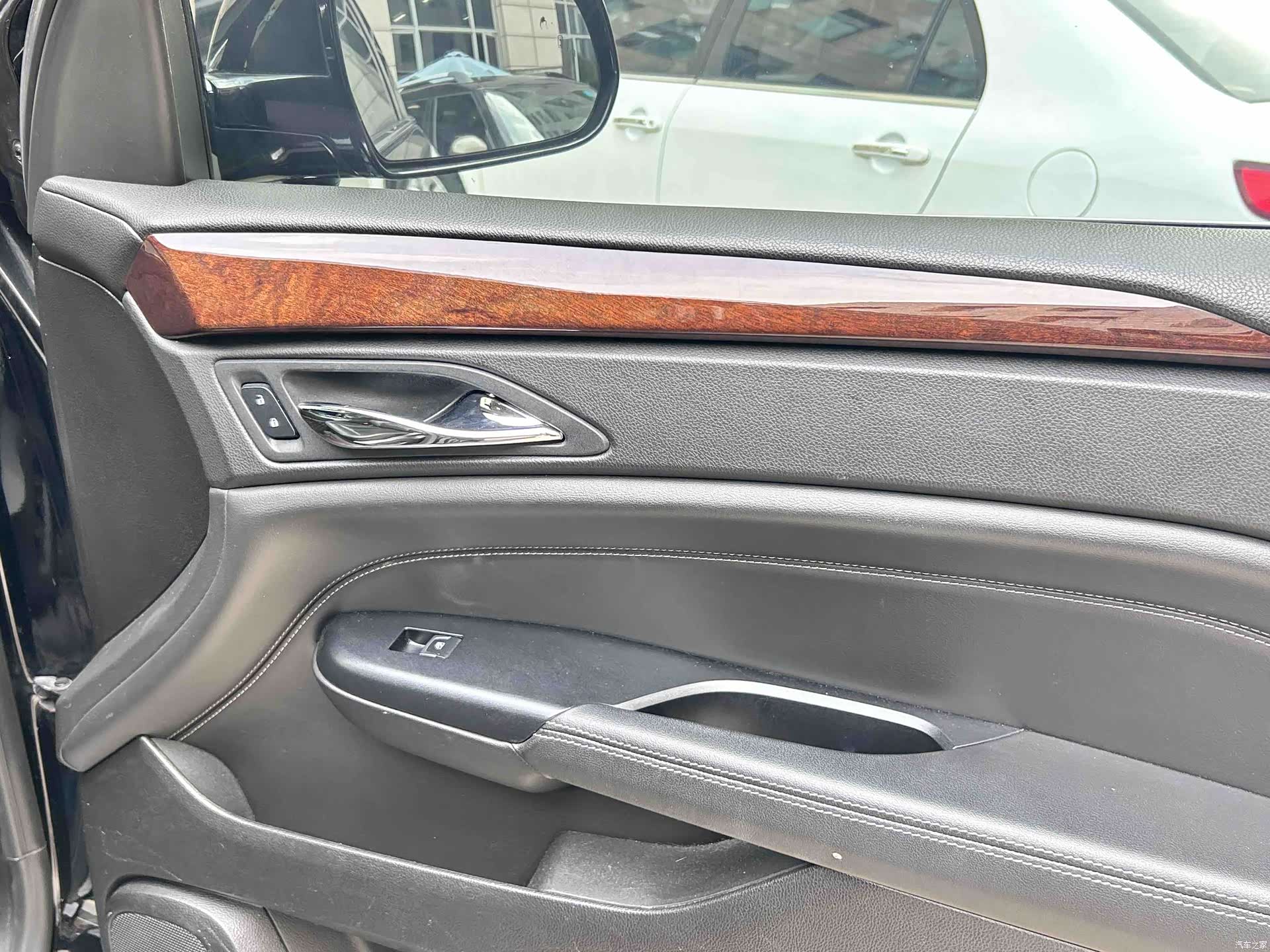 Cadillac SRX, 2016 16