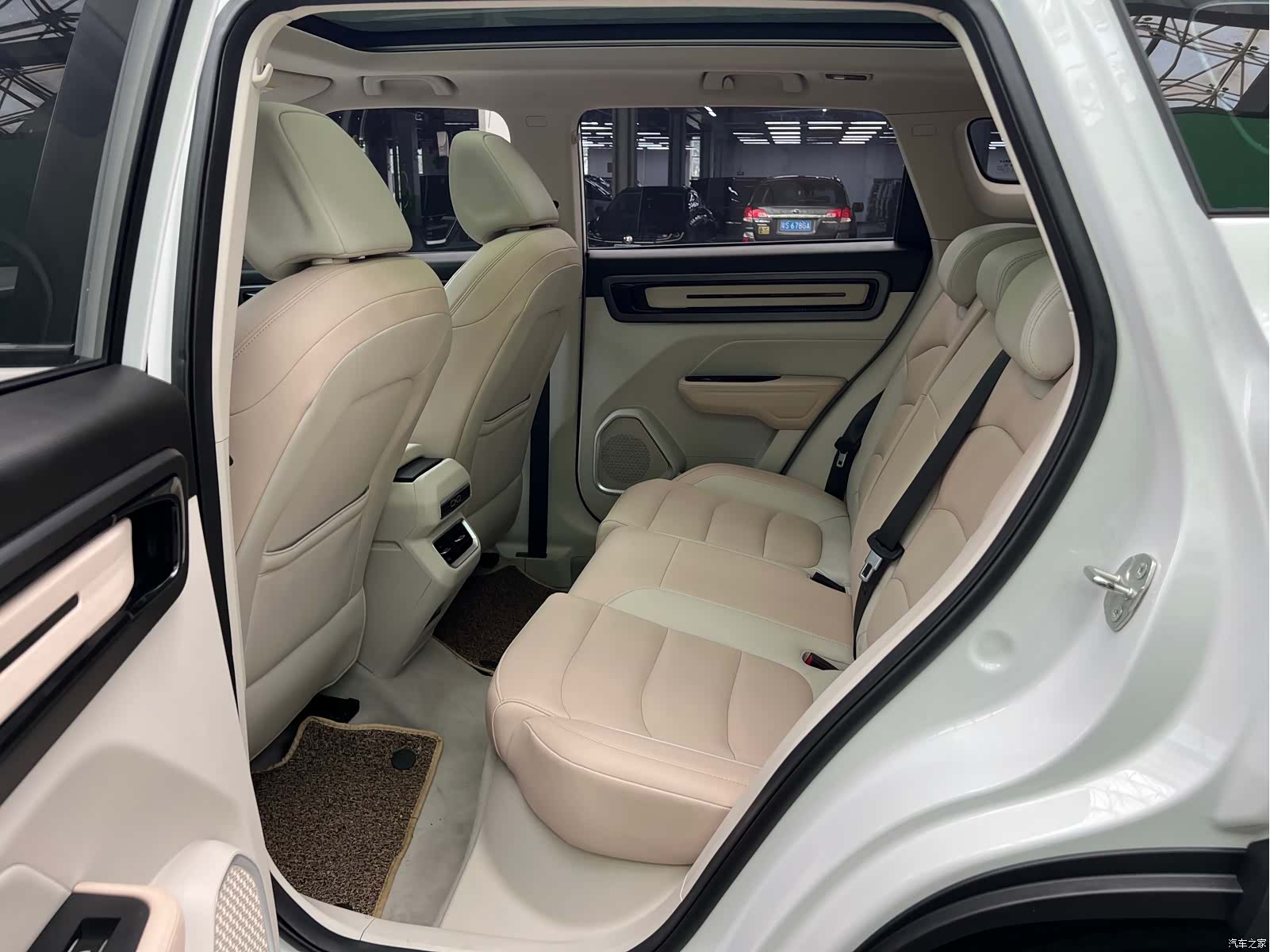 Geely Icon, 2022 7