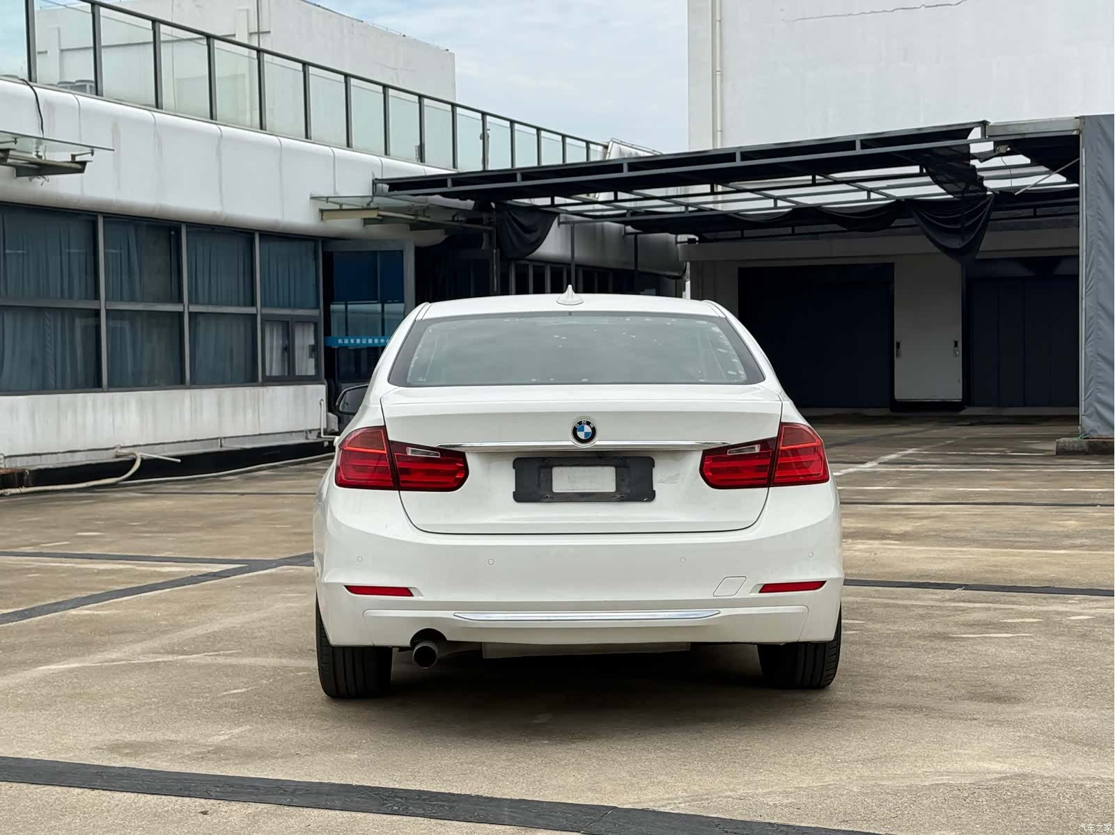 BMW 3 Series, 2014 11