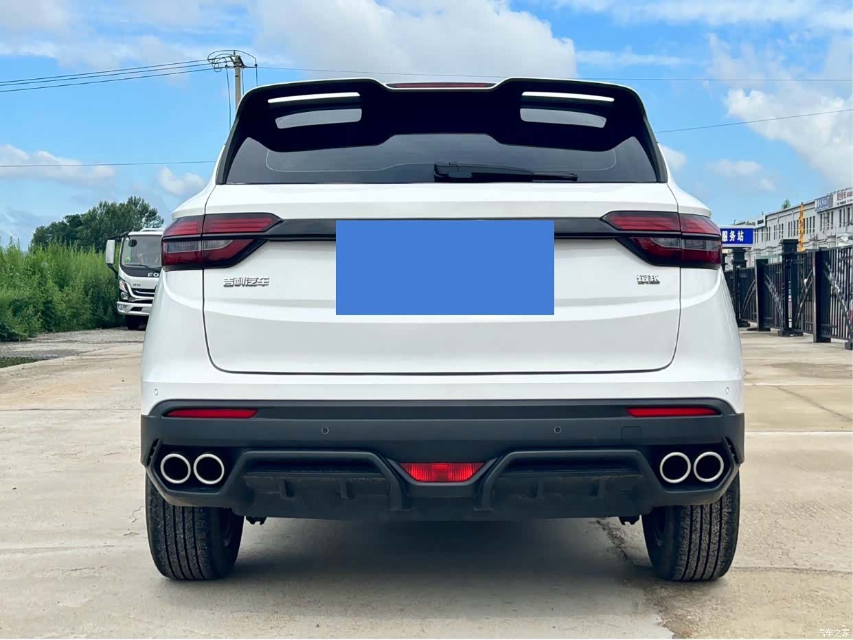 Geely Coolray, 2022 18