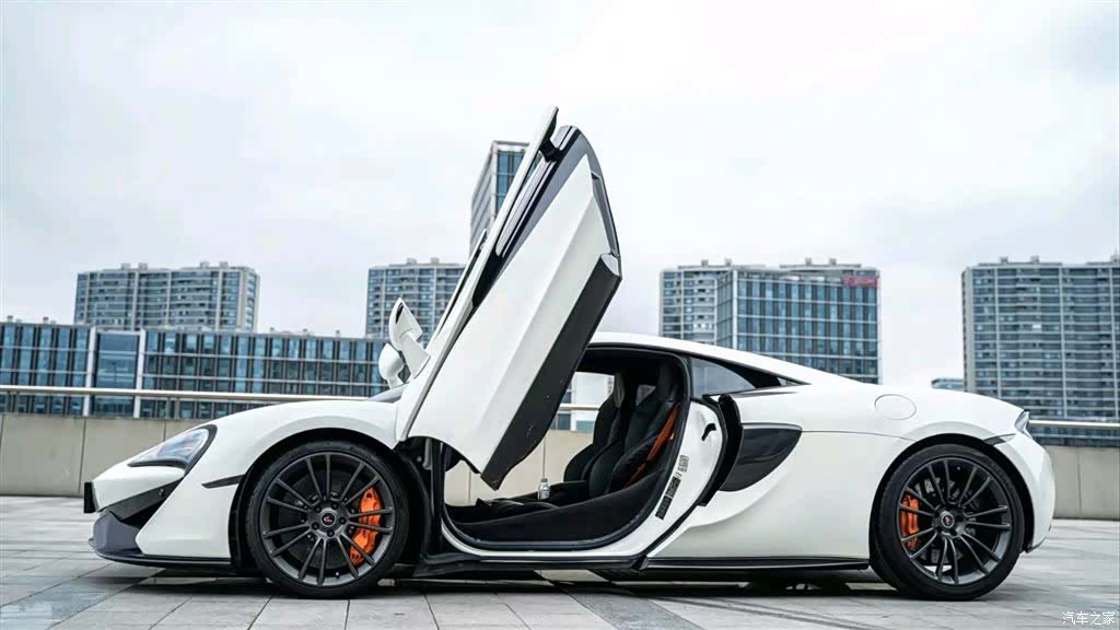 McLaren 570, 2017 7