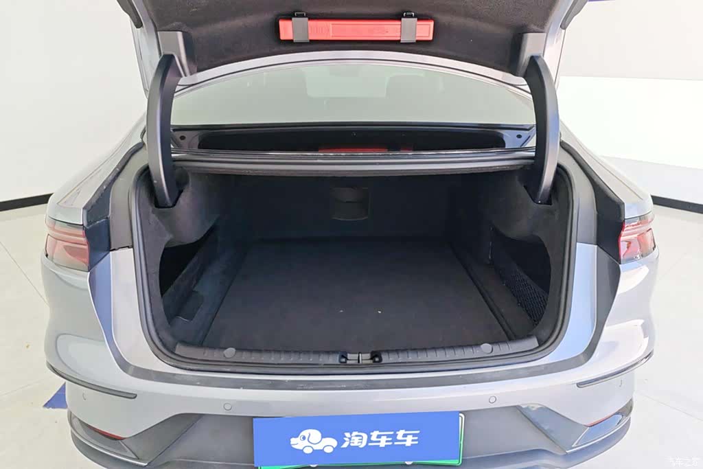 BYD Han, 2024 4