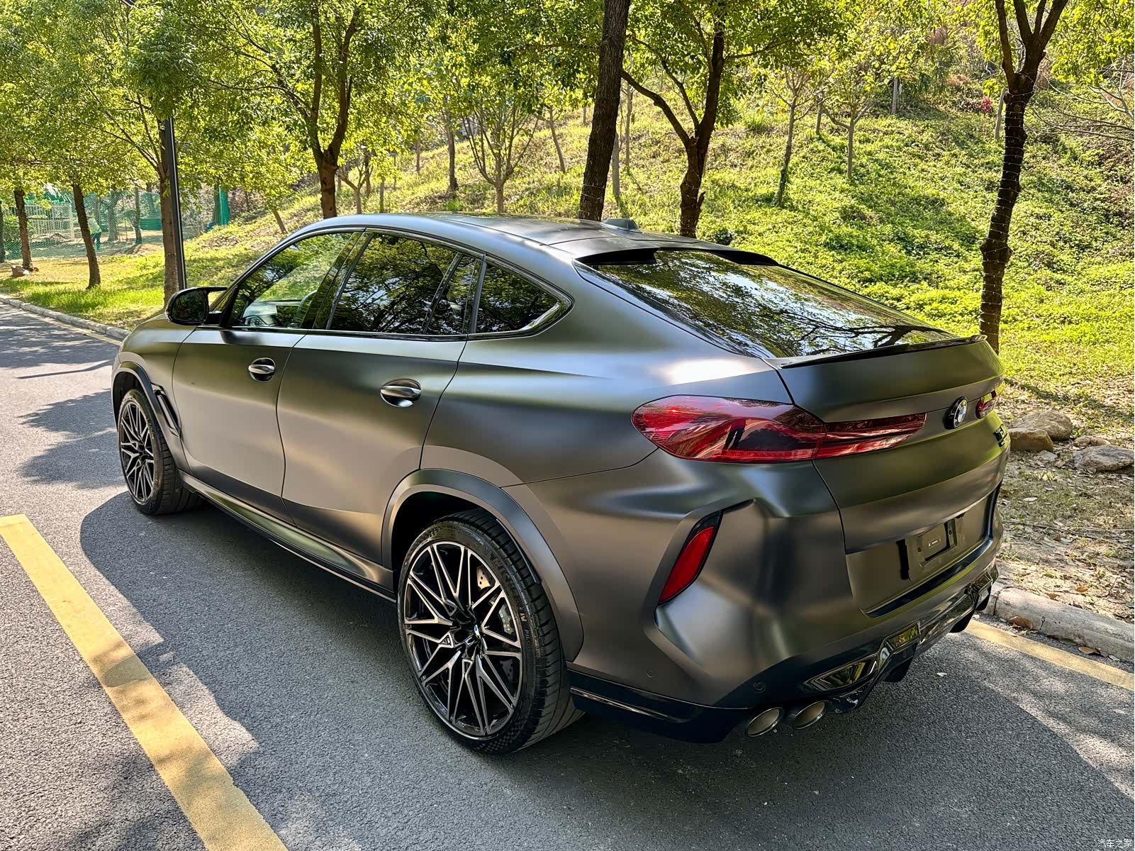 BMW X6, 2025 10