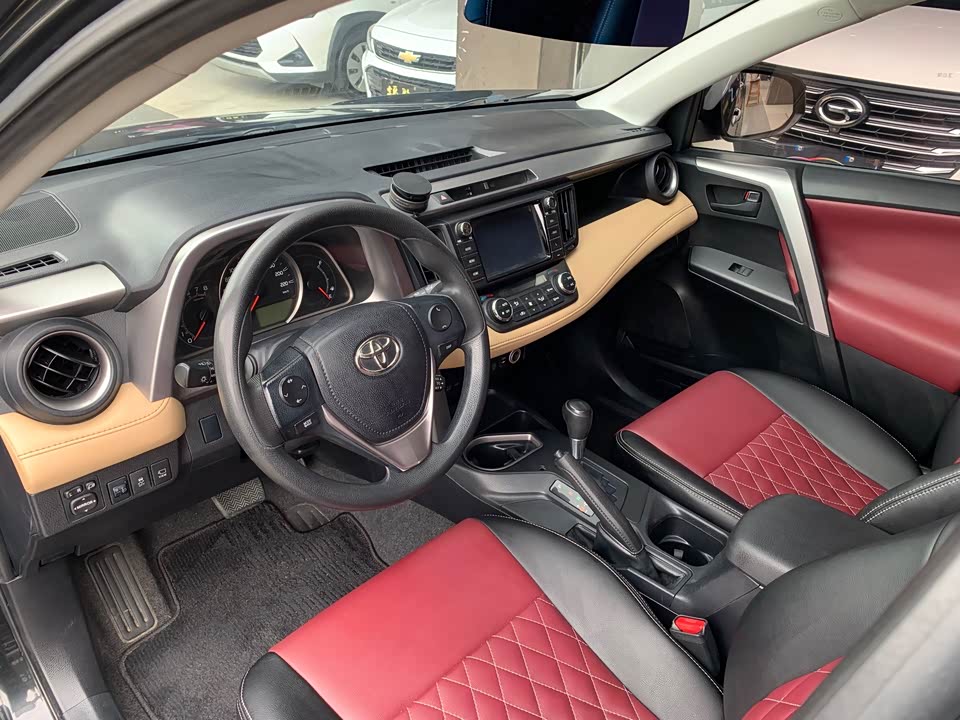 Toyota RAV4 Rongfang