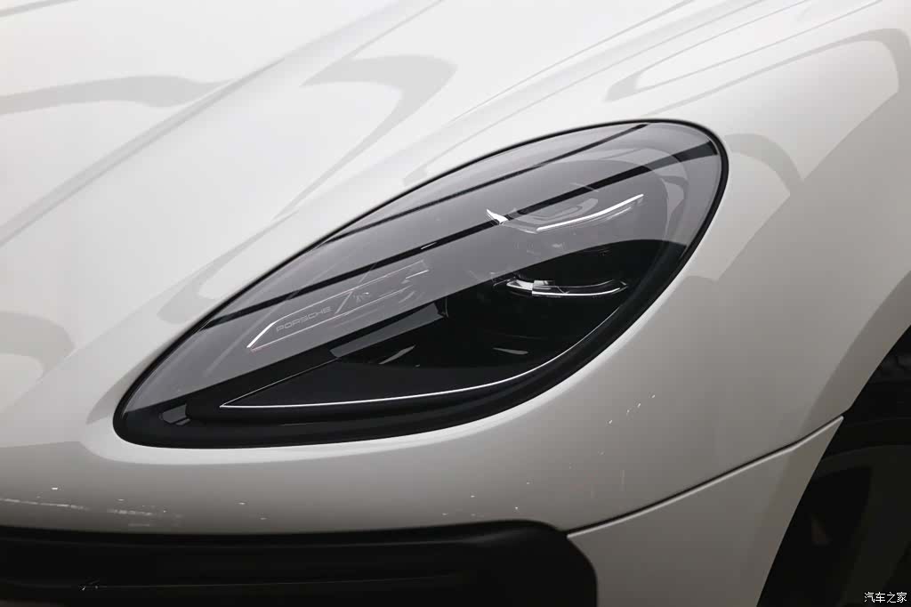 Porsche Macan, 2024 26