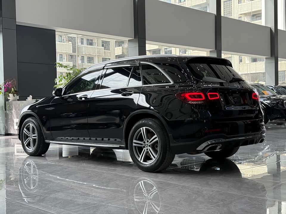 Mercedes-Benz GLC Mercedes-Benz GLC