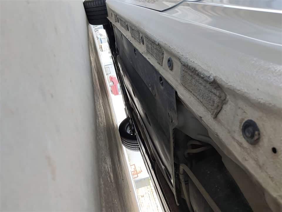 Hyundai Lead