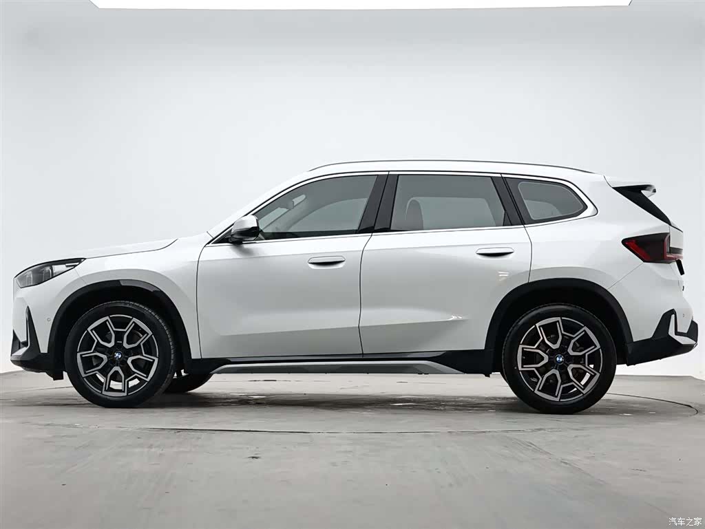BMW X1, 2024 6