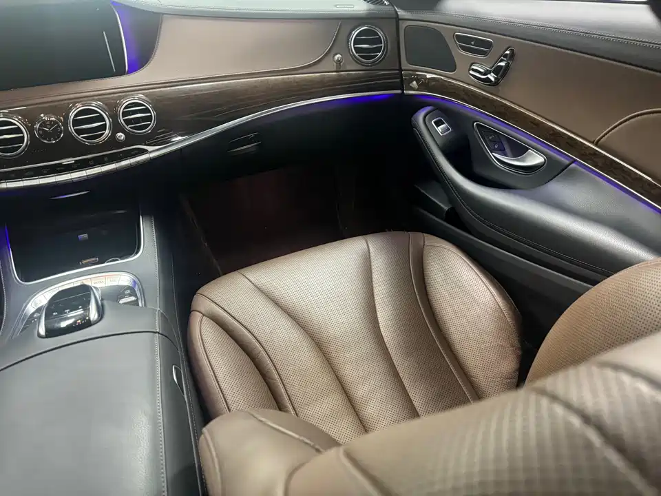 Mercedes-Benz S-class Mercedes-Benz S-class