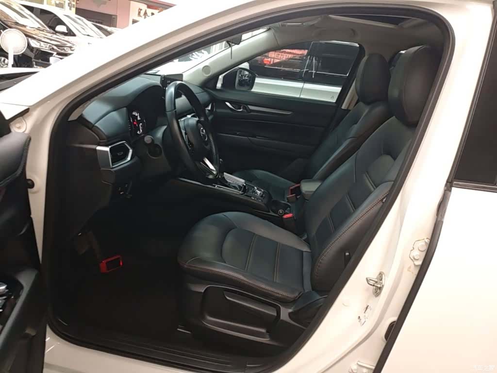 Mazda CX-5, 2022 15