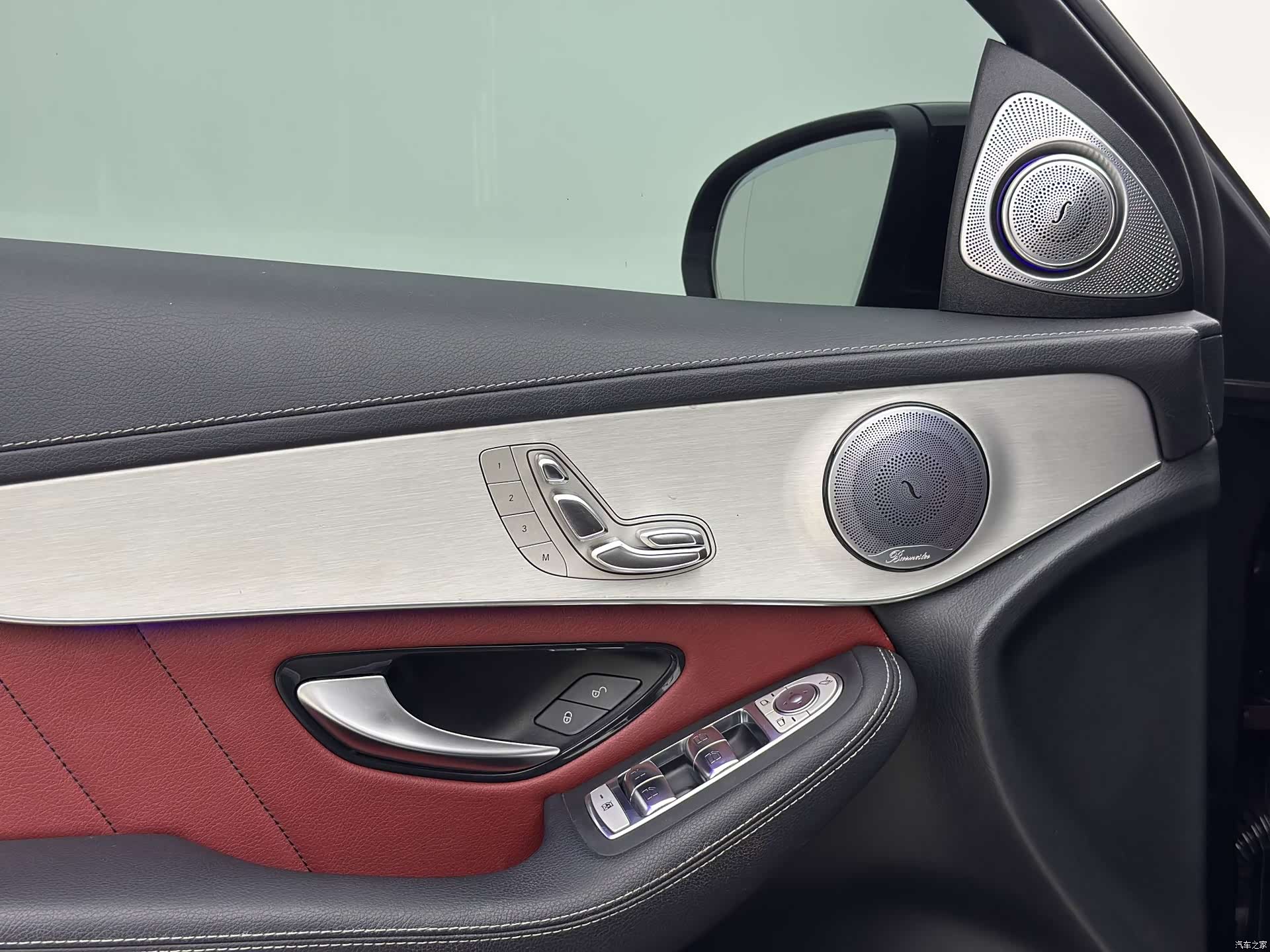 Mercedes-Benz GLC, 2020 16