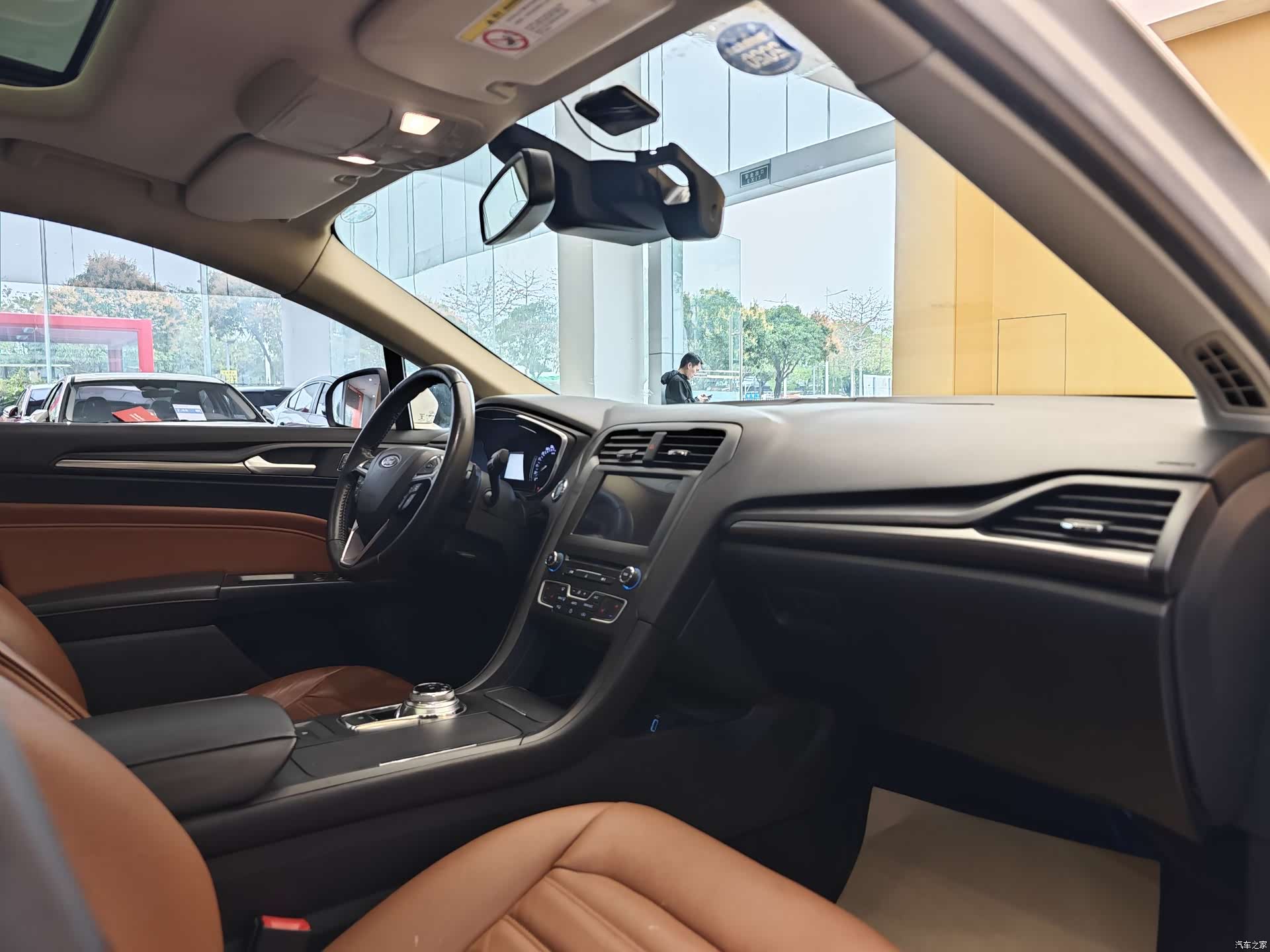 Ford Mondeo, 2018 30