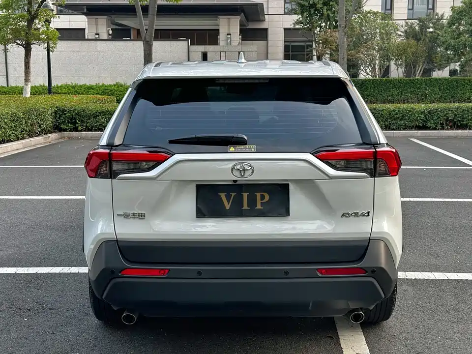 Toyota RAV4 Rongfang