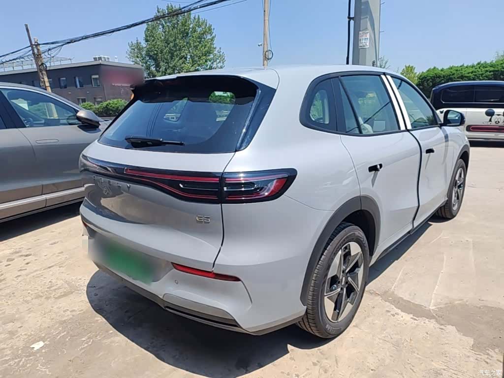 Geely Galaxy E5, 2026 все фото