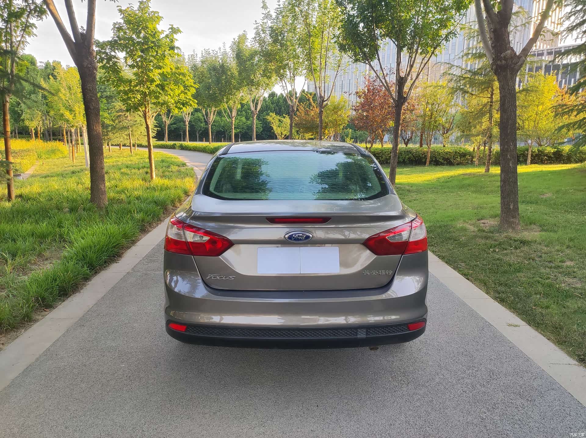 Ford Focus, 2013 8