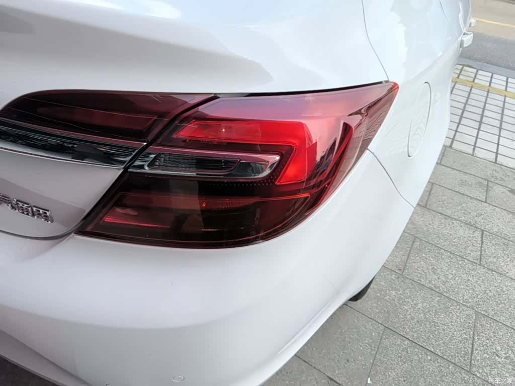 Buick Regal, 2017 8