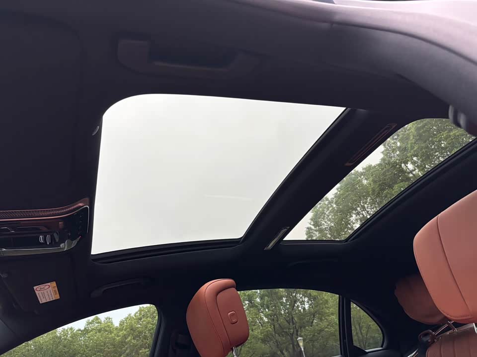 Mercedes-Benz S-class Mercedes-Benz S-class