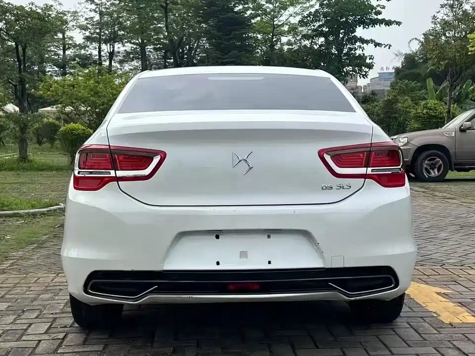 DS 5LS