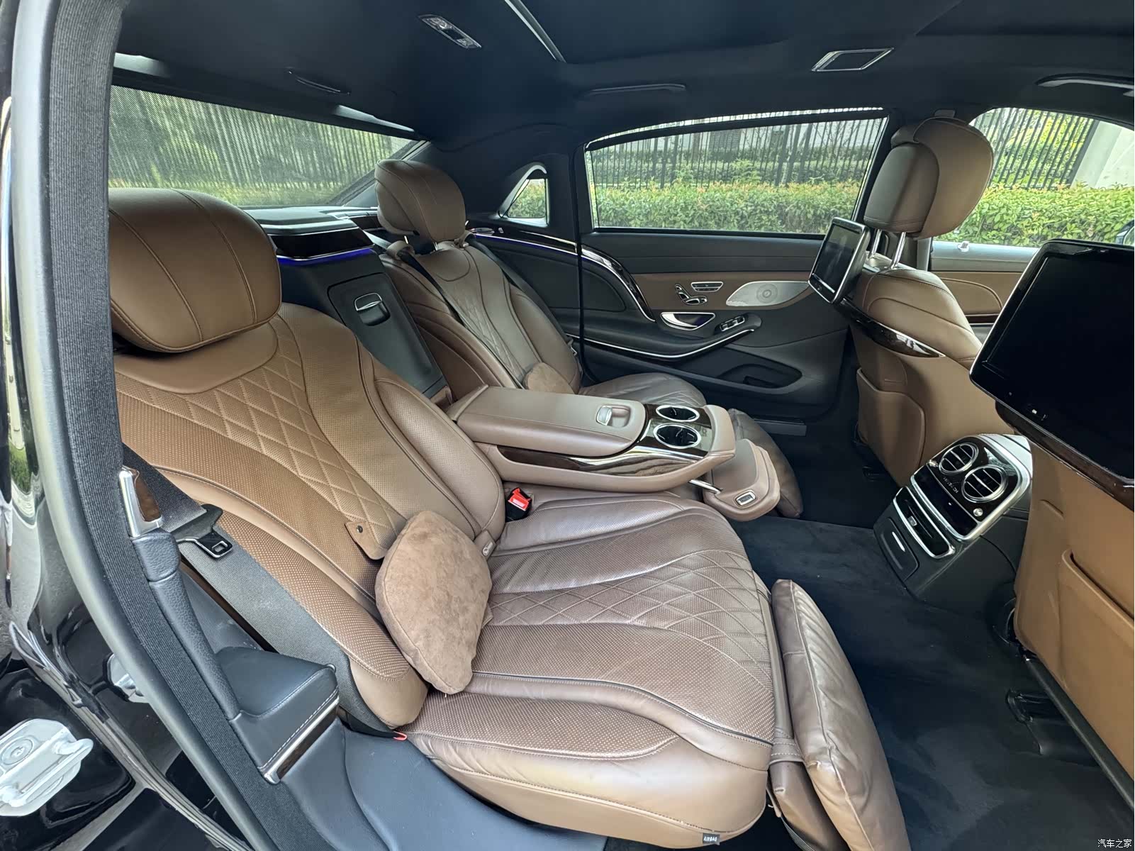 Maybach S-Class, 2017 12
