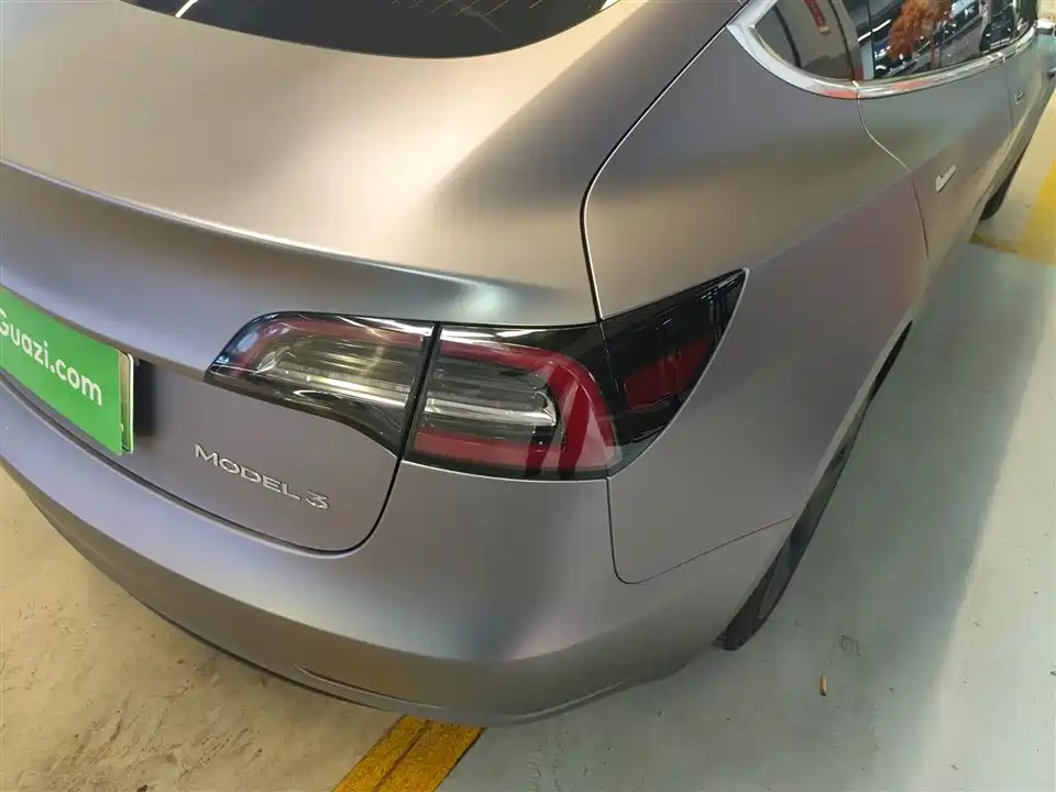 Tesla Model 3 Tesla Model 3