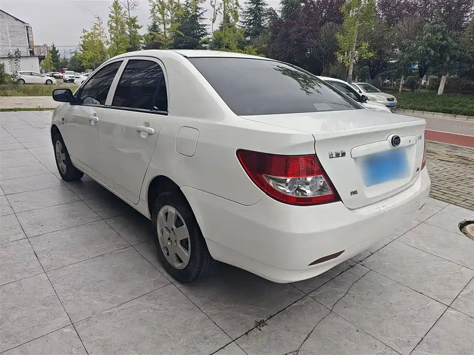 BYD F3