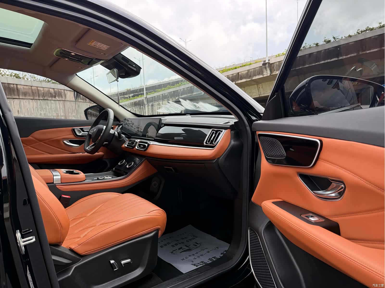 Jetour L7, 2025 17