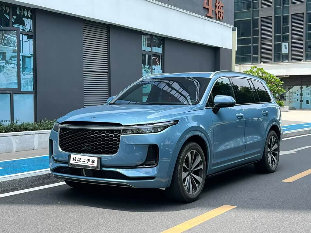 Li Auto ONE