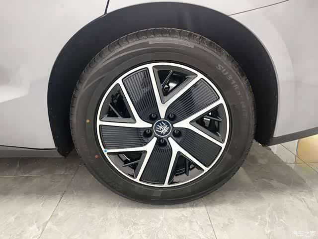 BYD Qin, 2025 15
