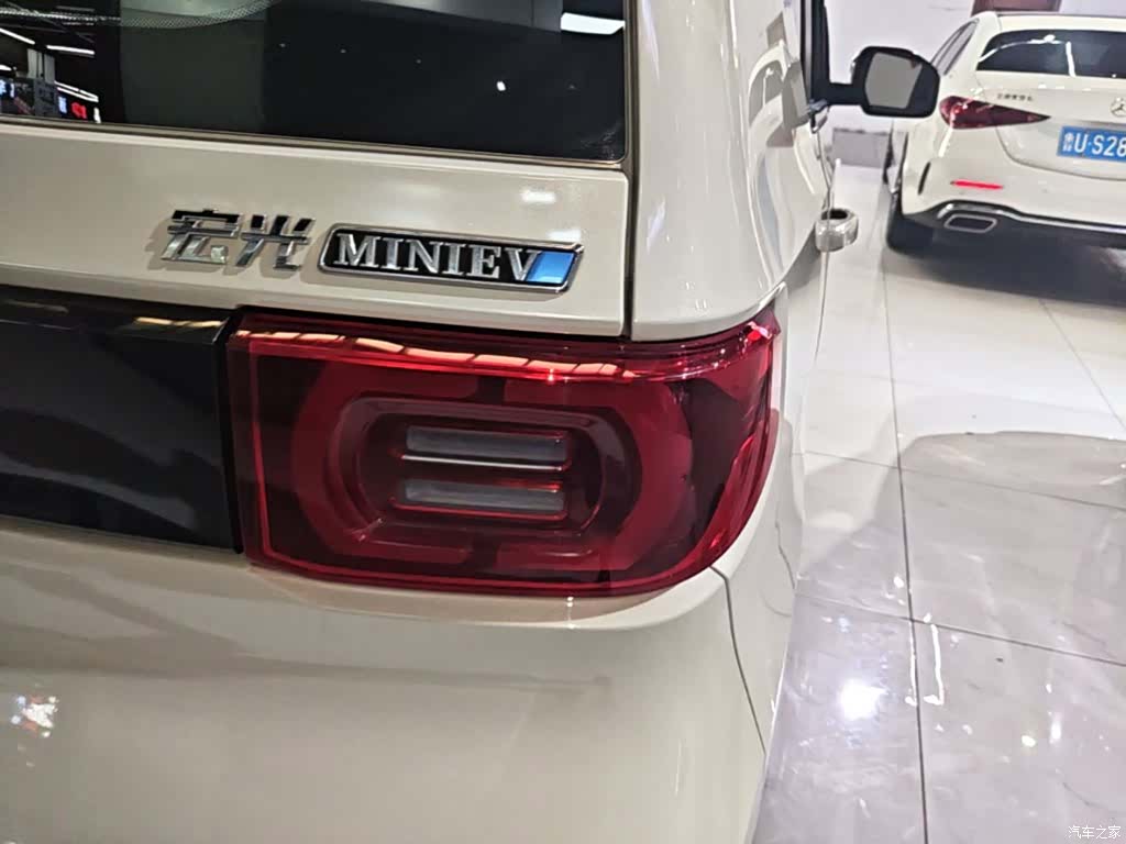 Wuling MINIEV, 2023 8