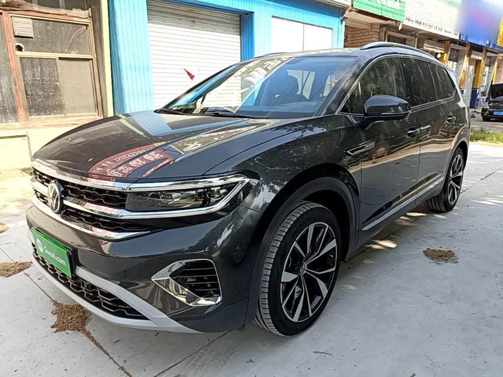 Volkswagen Viloran 2022 530TSI Flagship Pro 7 мест