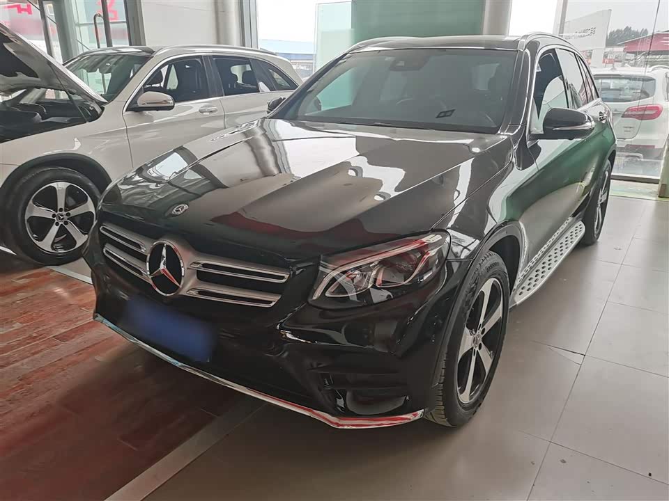 Mercedes-Benz GLC Mercedes-Benz GLC