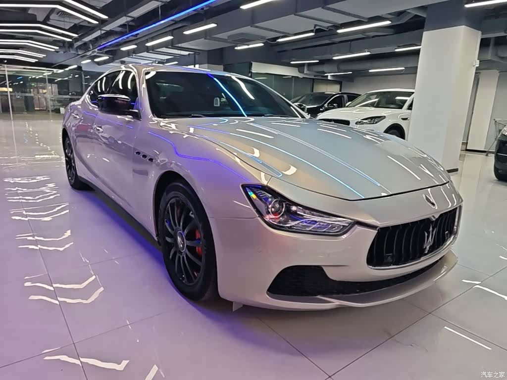Maserati Ghibli, 2016 4