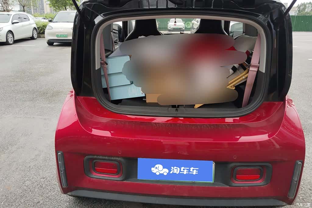 Wuling E300, 2020 4