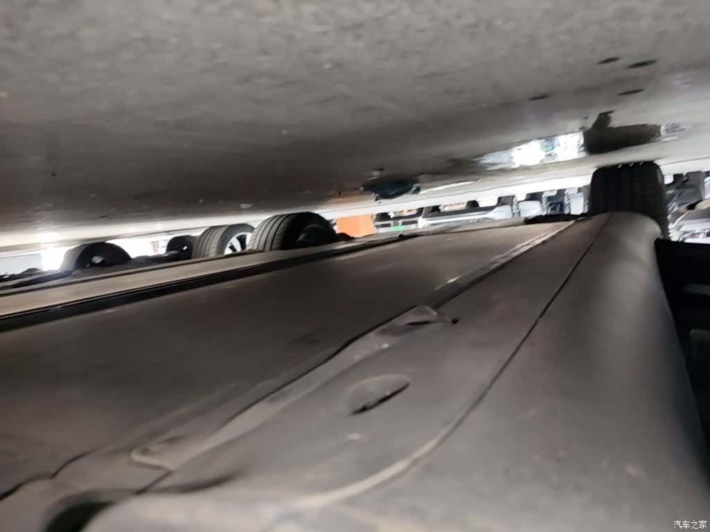 Tesla Model Y, 2022 22