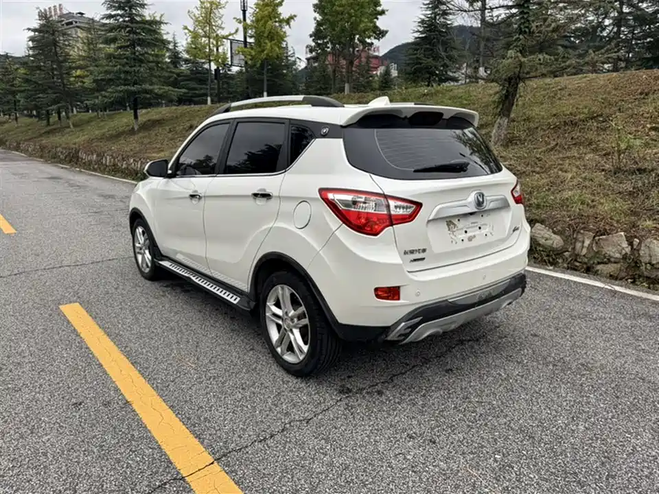 Changan CS35