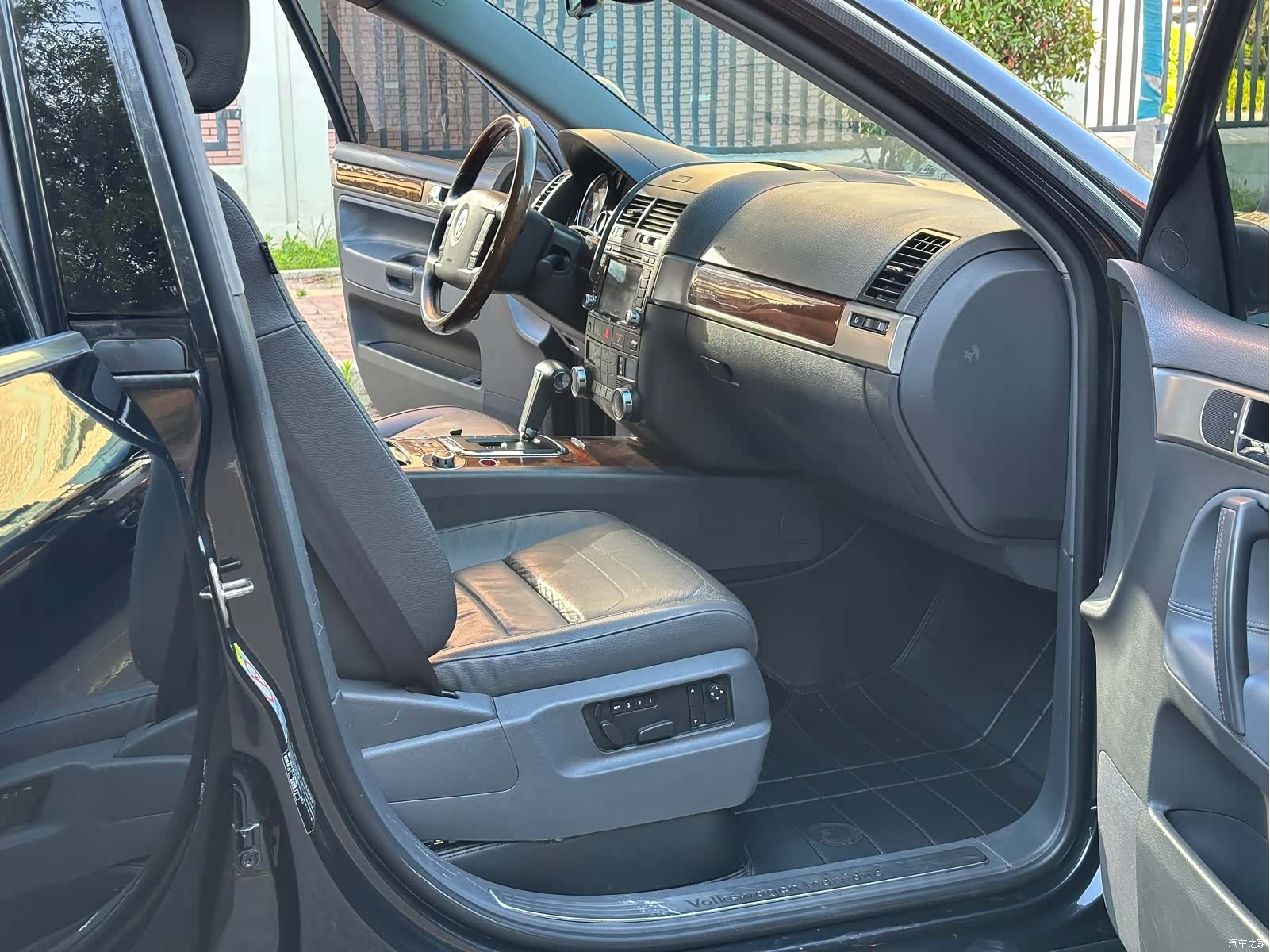 Volkswagen Touareg, 2010 9
