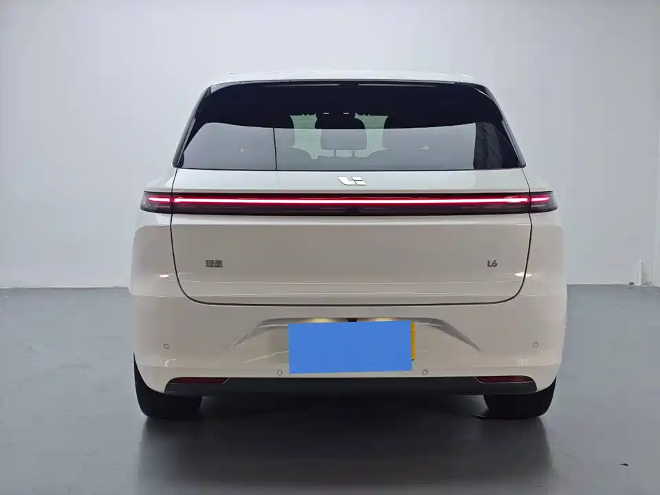 Li Auto Ideal L6