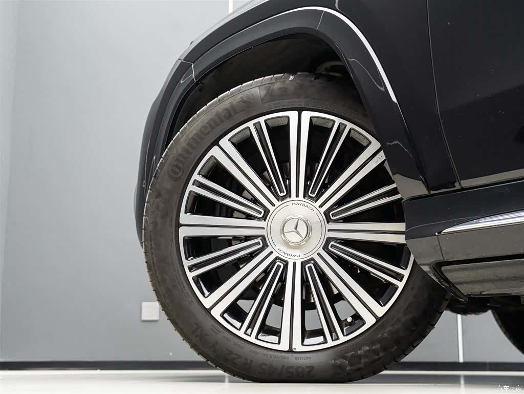Maybach GLS, 2022 все фото