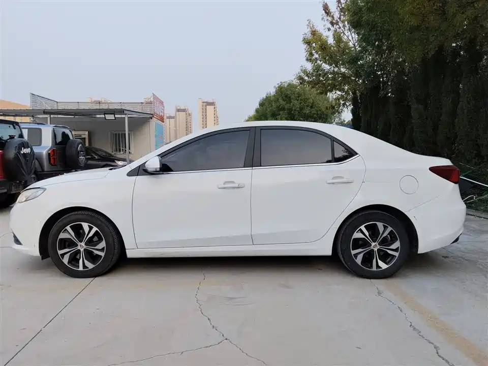 Roewe 360