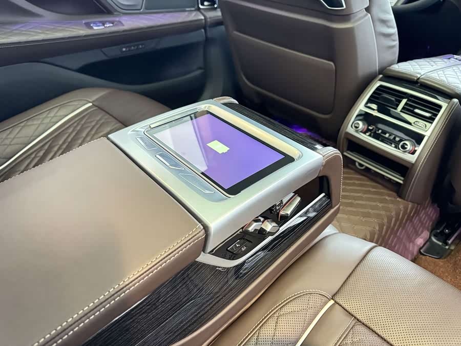 BMW 7-Series 2021, фото 11