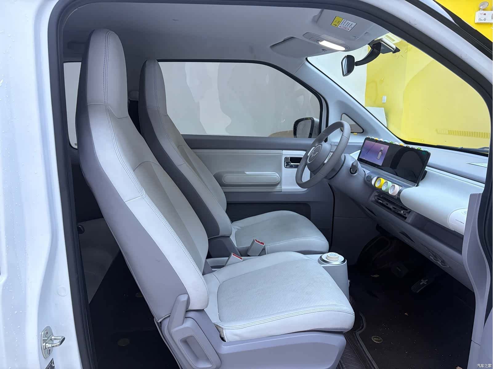 Wuling Air ev, 2022 11