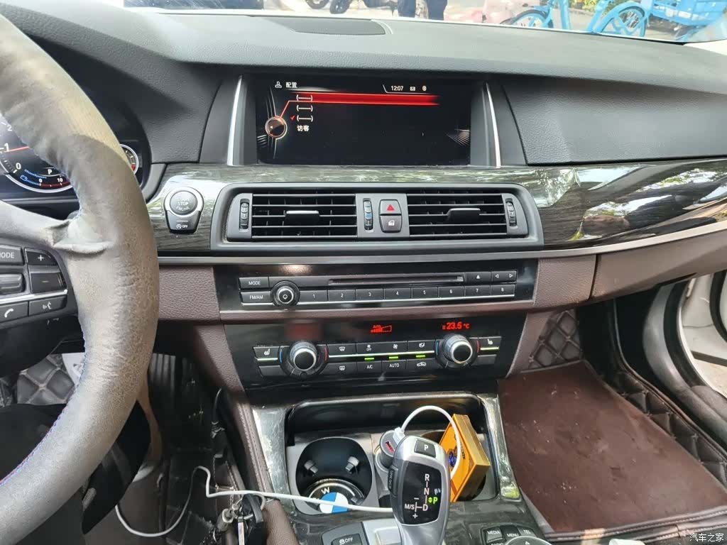 BMW 5 Series, 2017 11