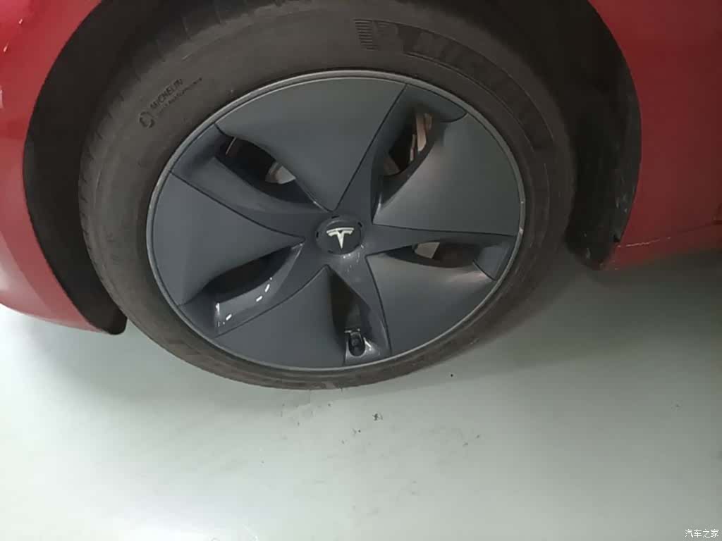 Tesla Model 3, 2020 25