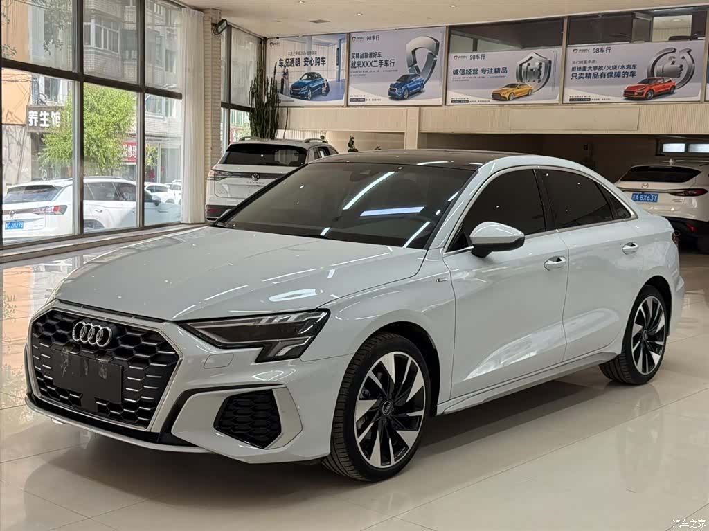 Audi A3, 2023 1